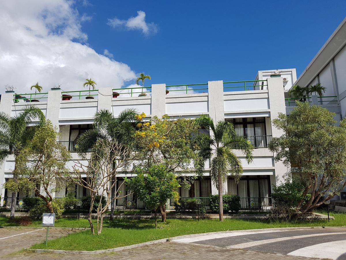 Grand Royal Taliwang Hotel Ngoại thất bức ảnh