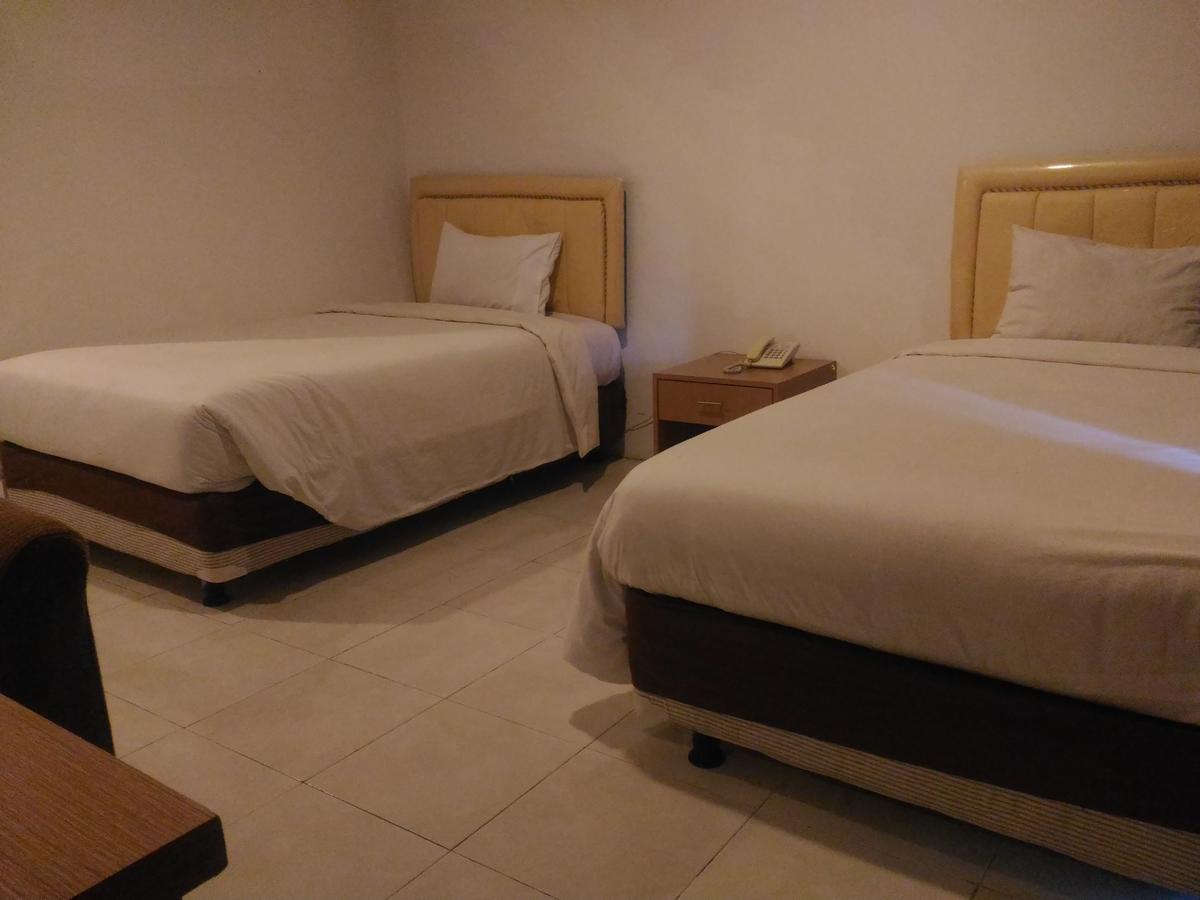 Grand Royal Taliwang Hotel Phòng bức ảnh